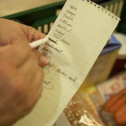 There's a good chance you've gone paperless with your bags at the grocery store, so why not go paperless with your shopping list?