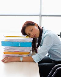 只工作不玩耍会让你无聊的女孩或男孩。”width=