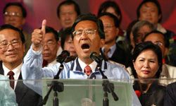 Former Taiwanese President Chen Shui-bian won re-election in 2004, but resigned after he was accused of misusing his authority.