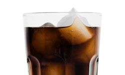 soda with ice cubes