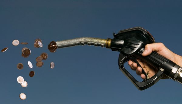 Gas pump spraying money