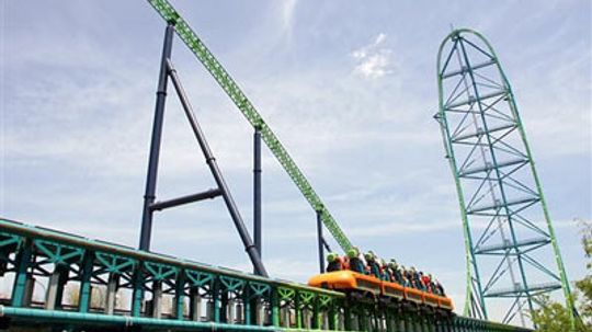 12 of the World's Greatest Roller Coasters