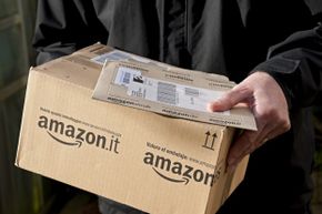 2013年并不是亚马逊(Amazon)的无人机开始随心所欲地投递包裹的一年，但科技界发生了很多事情，有好有坏。＂width=