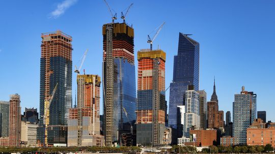 Exploring the Majestic 30 Hudson Yards: New York City's Architectural Marvel