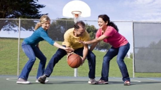 5 Basketball Variations to Play in Your Backyard