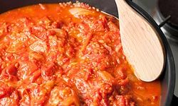 homemade tomato sauce