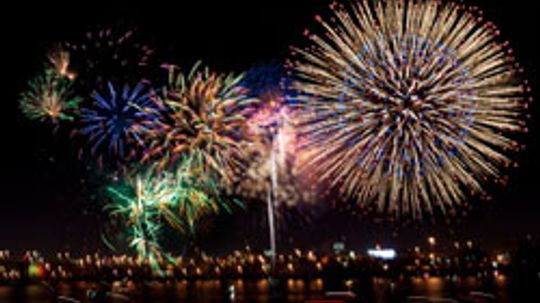 Top 5 Coolest Places to See Fireworks