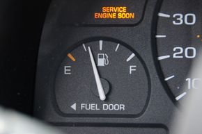 Car Wont Go Into Gear Burning Smell / Warning Signs That You Need A
