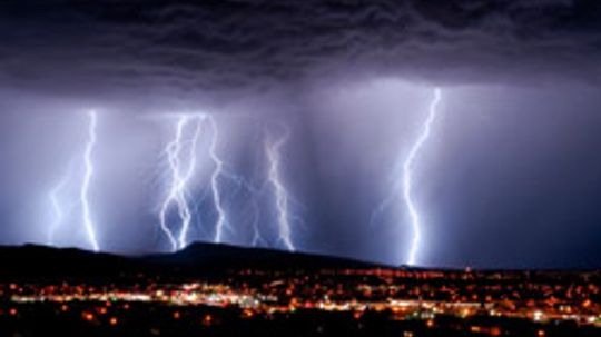 5 Worst Places to Be in a Thunderstorm