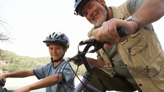 5 Things You Need to Know: Bonding With Grandparents