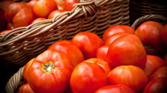 5 Tips for Saving Fresh Tomatoes