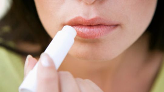 5 Tips for Maintaining Healthy Lips