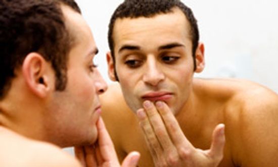 干性皮肤男性的5个护肤秘诀＂class=