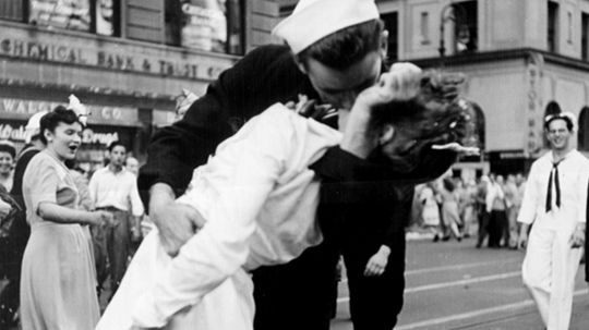 The Ultimate Kissing Quiz